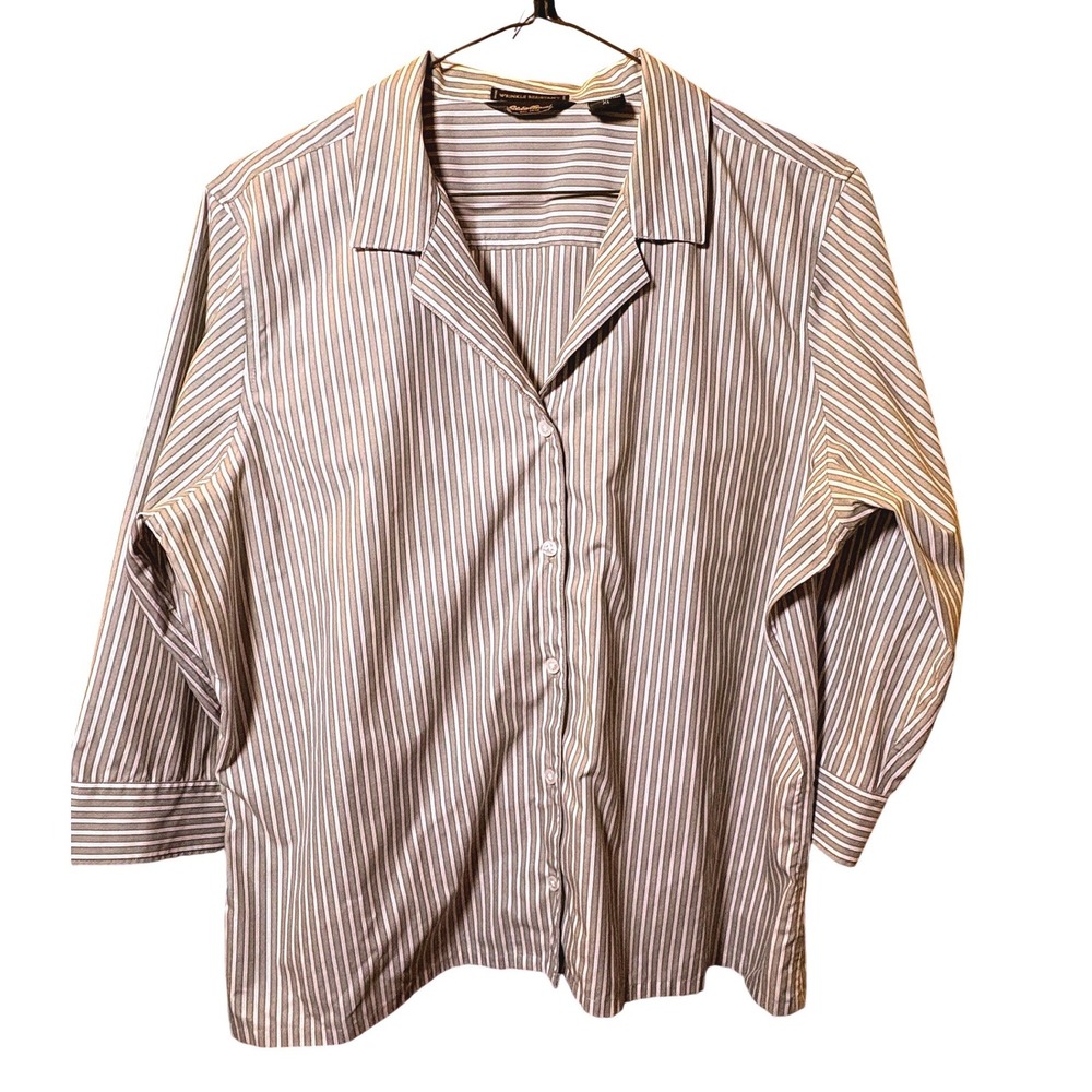 Eddie Bauer Button Down Shirt Women XL Grey Striped Good Wrinkle Resistant